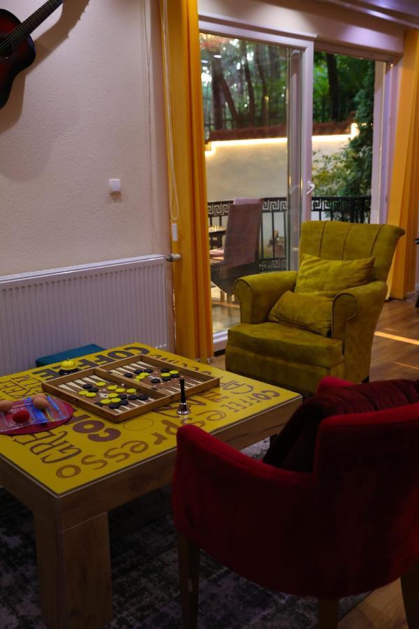 City Park Hostel Prisztina Zewnętrze zdjęcie