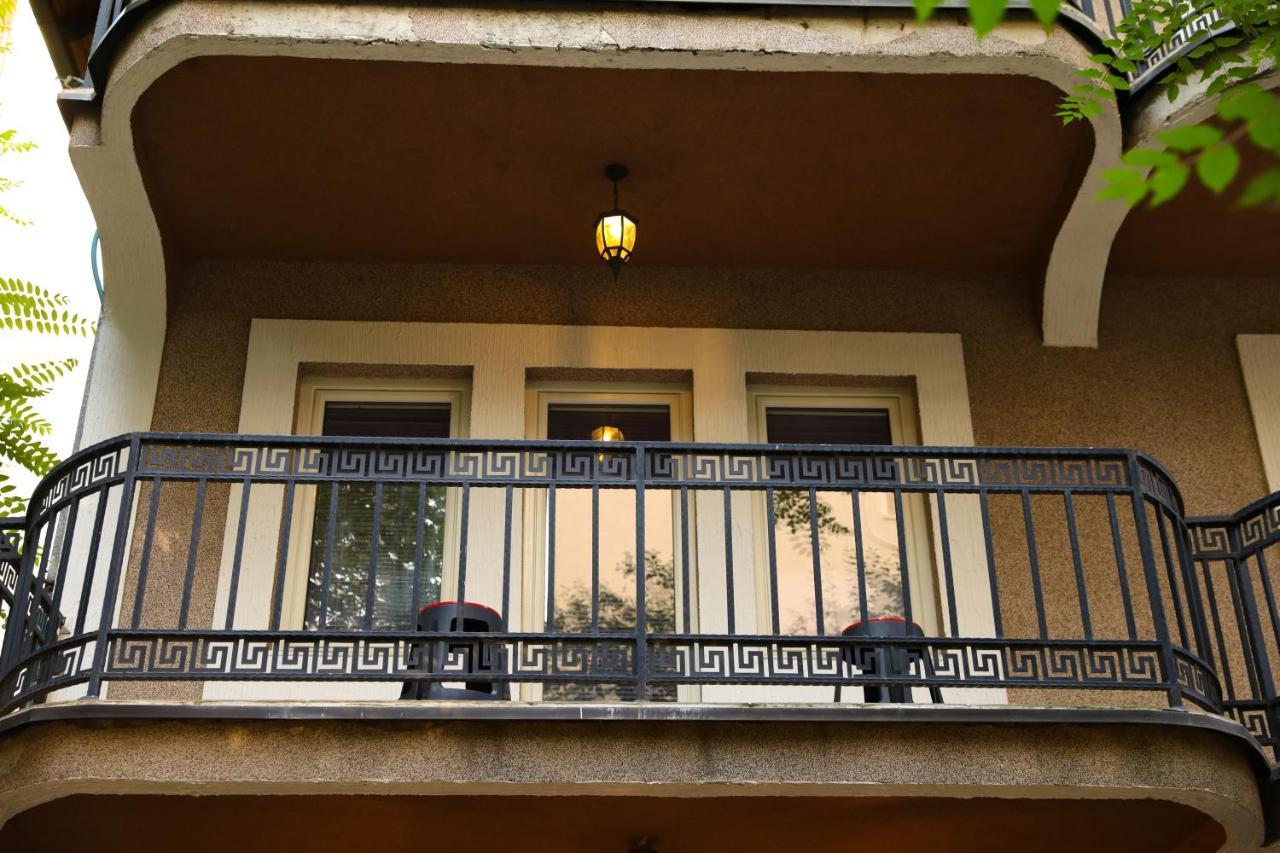 City Park Hostel Prisztina Zewnętrze zdjęcie